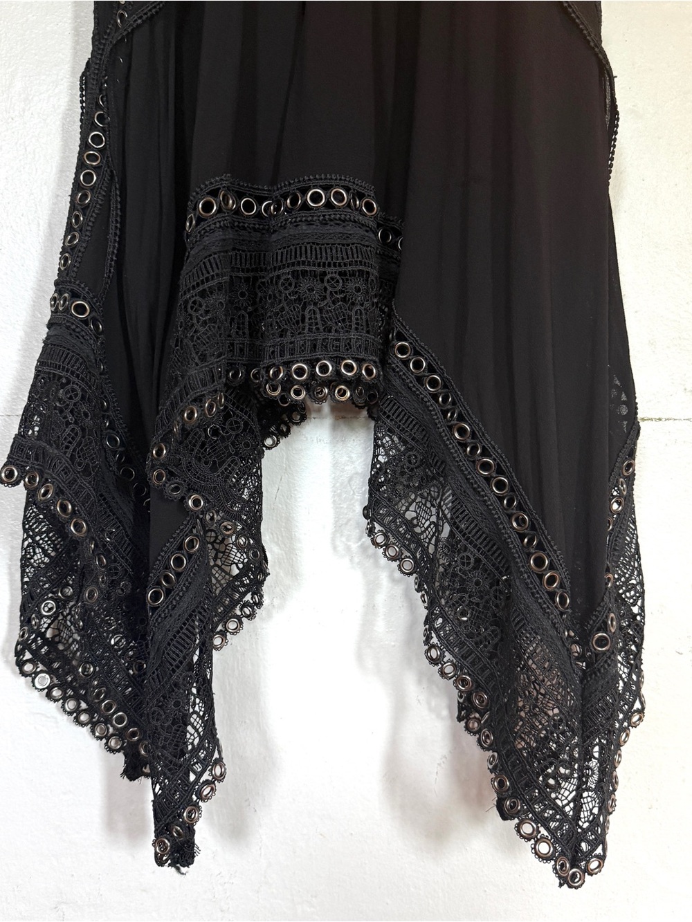 AllSaints Alicia Lace & Metal Midi Dress handkerchief hem 4 small All Saints - Picture 11 of 16